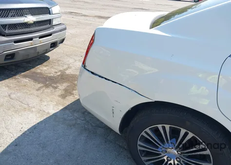 2013 Chrysler 300 300S из США, поврежденный, VIN 2C3CCAGT1DH505710